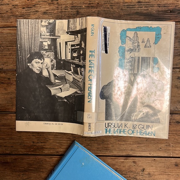 The Lathe of Heaven by Ursula LeQuin 1971 - Picture 7 of 9